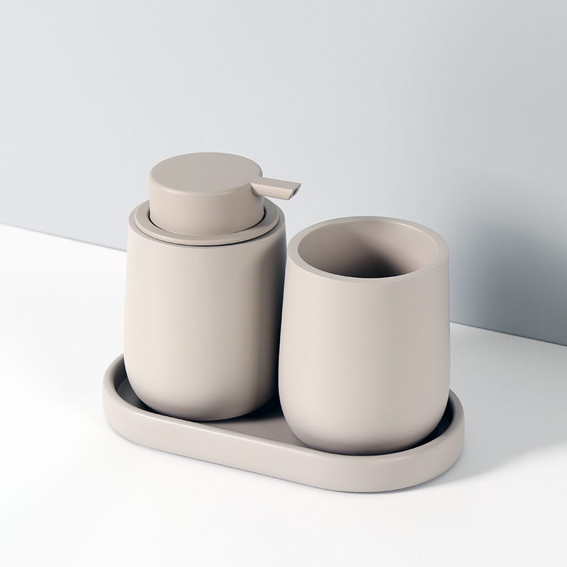 Zara Home Bathroom Set - Set aksesori kamar mandi, botol Losion,
